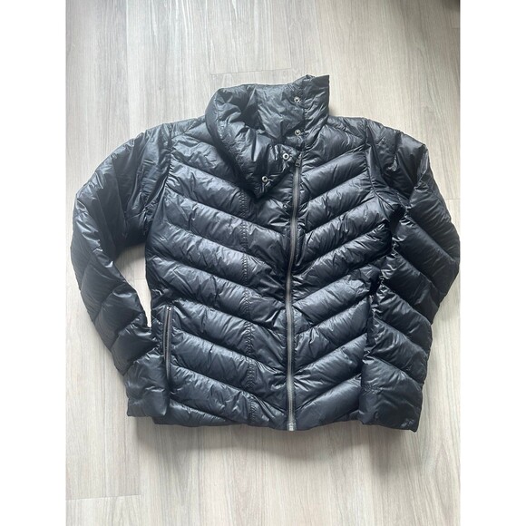 Patagonia Down Prow Puffer Full‎ Zip Jacket Coat Black Large Women EUC - Picture 1 of 3